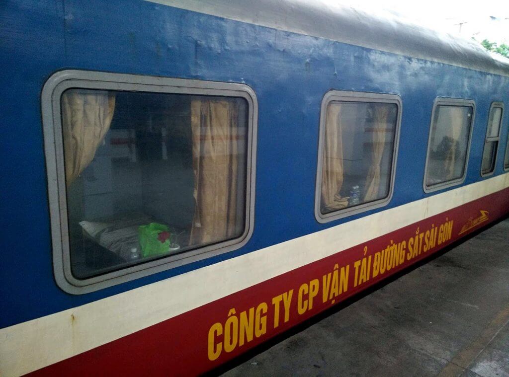 von Hanoi nach Saigon mit der Bahn