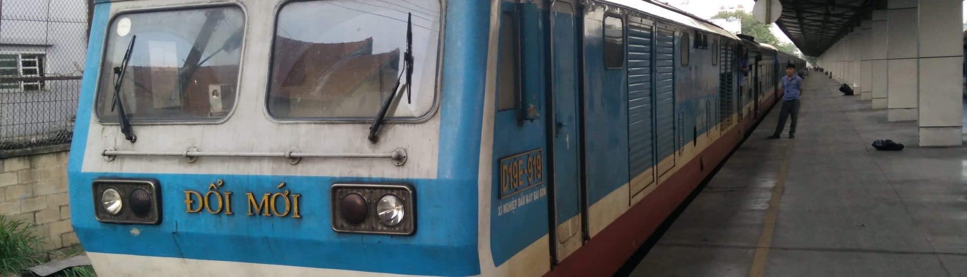 Eine der Bahnen, die von Hanoi bis Saigon fahren