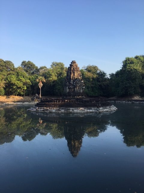 Der Neak Pean ist ein Tempel, der ohne Schwimmen nicht erreichbar ist.